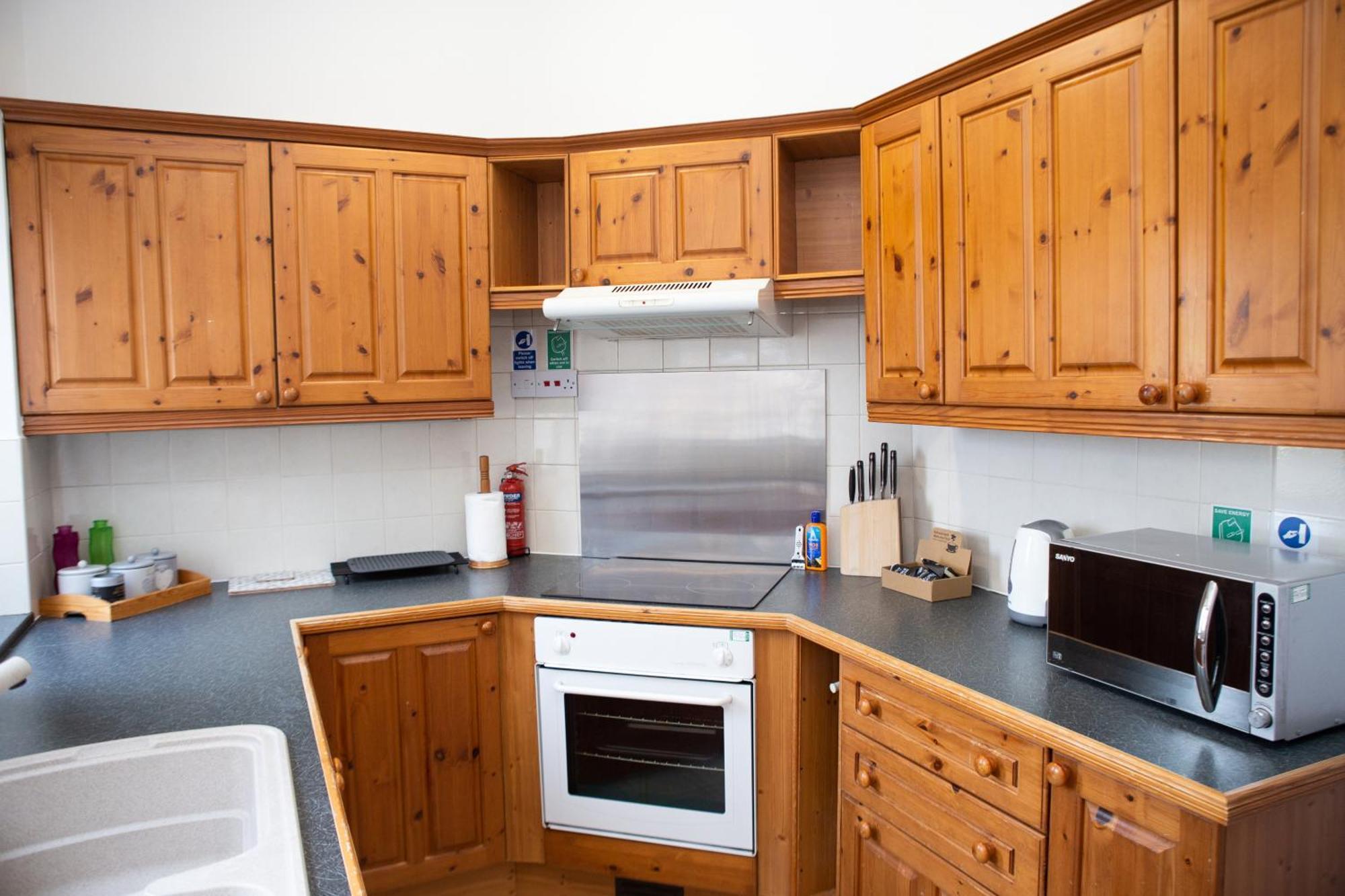 The Summit West End- Elegant Apartment With Free Parking In Prime Location Aberdeen Exterior foto